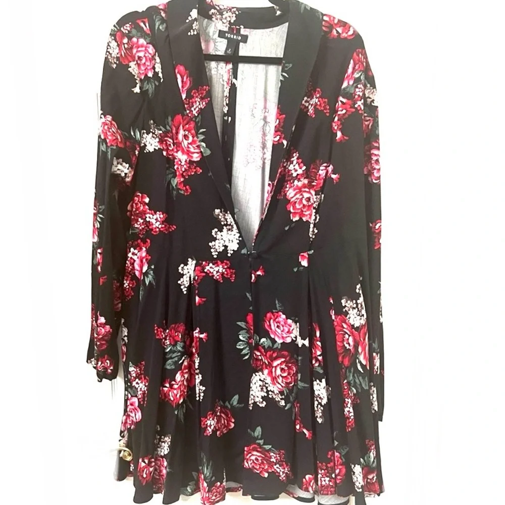 🌺TORRID Floral Fit & Flare Twill Coat🌺 - Picture 2 of 12